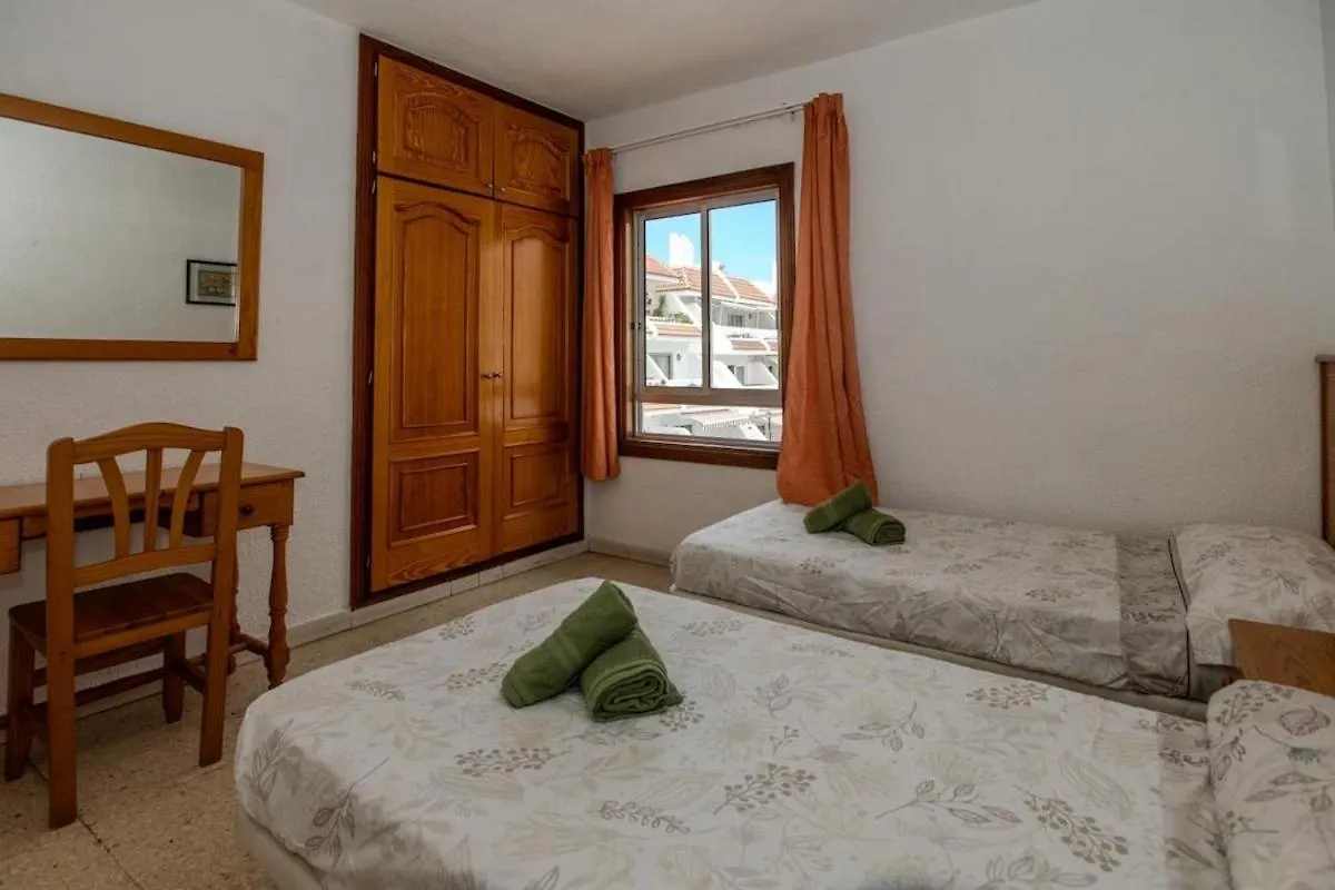 Apartment Central Location P, Terrace With Pool View, Sunny, Quiet, Wifi Playa de las Americas