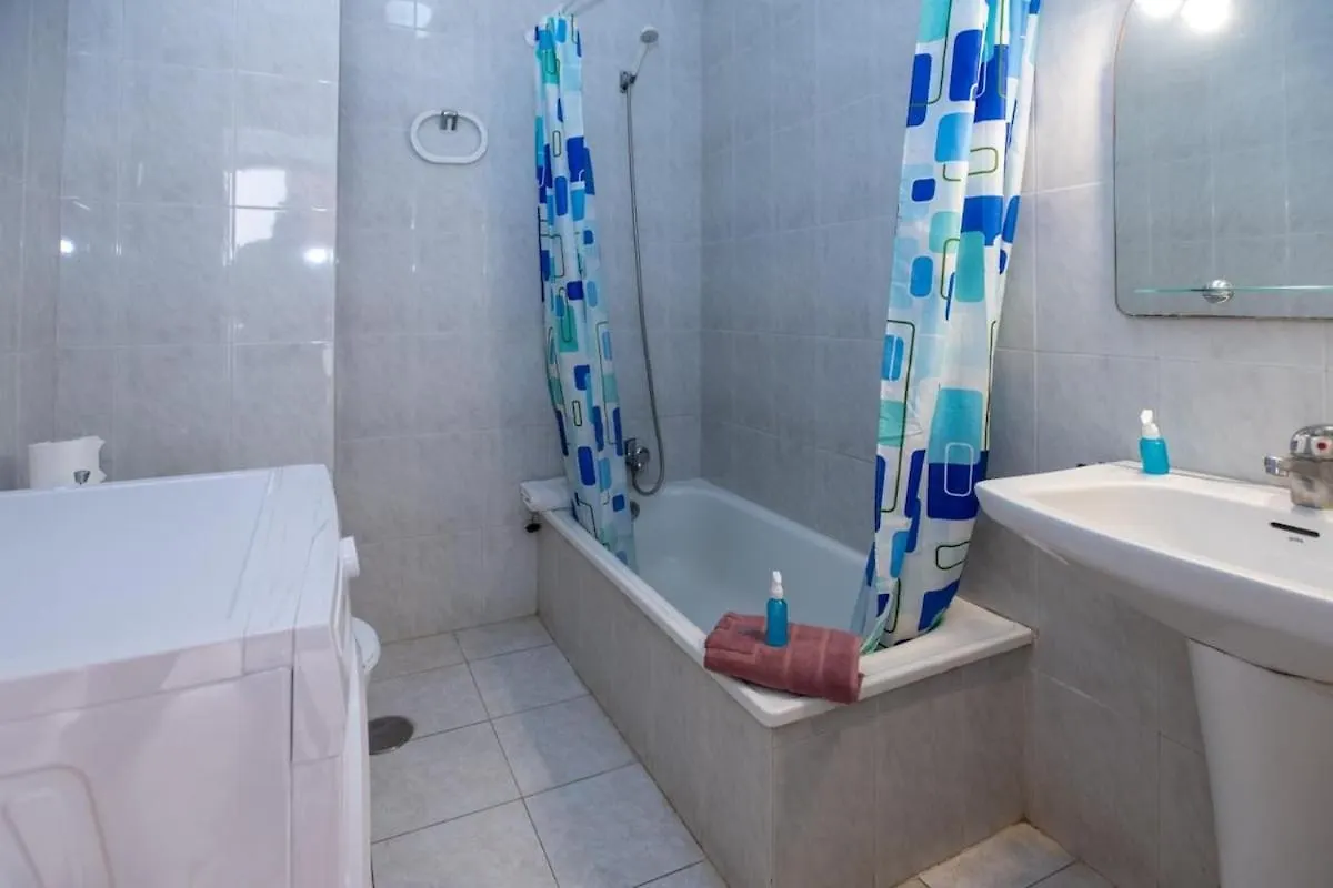 아파트 Central Location P, Terrace With Pool View, Sunny, Quiet, Wifi 플라야데라스아메리카스